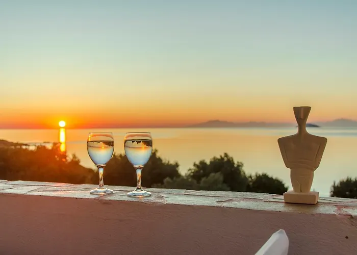 Theonis Villas Appartement Moutsoúna