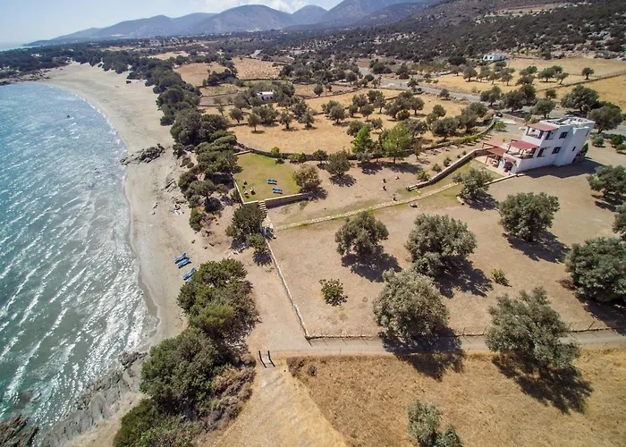 Theonis Villas Moutsoúna