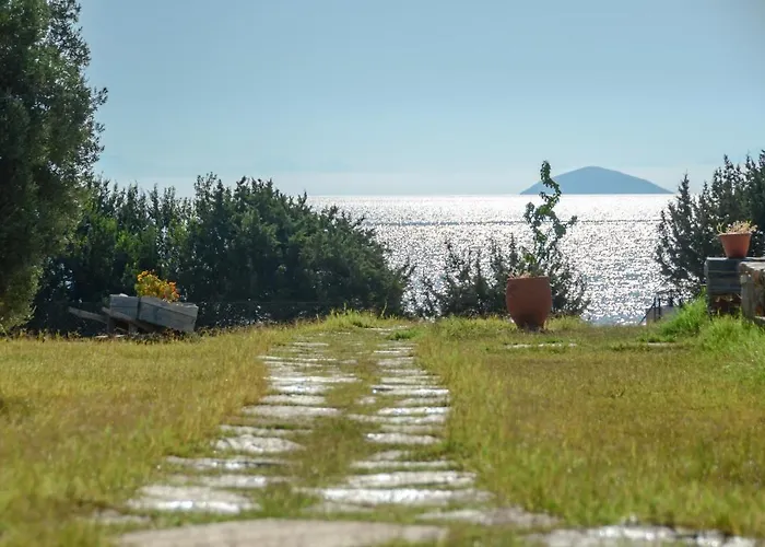 Theonis Villas * Moutsoúna