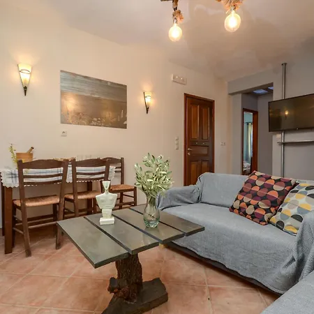 Theonis Appartement *