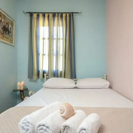 Theonis * Μουτσούνα