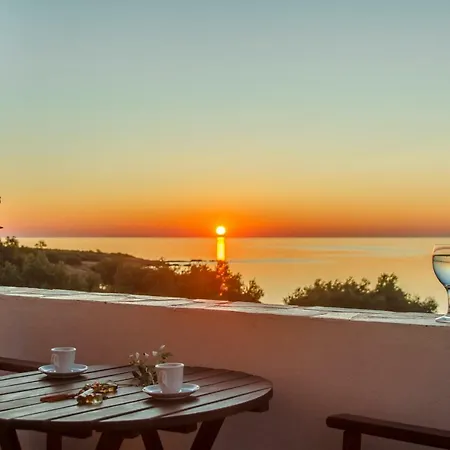 Theonis * Μουτσούνα