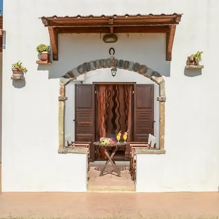 Theonis Apartamento *