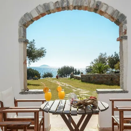 Theonis Appartement Moutsoúna