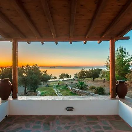 Apartamento Theonis *