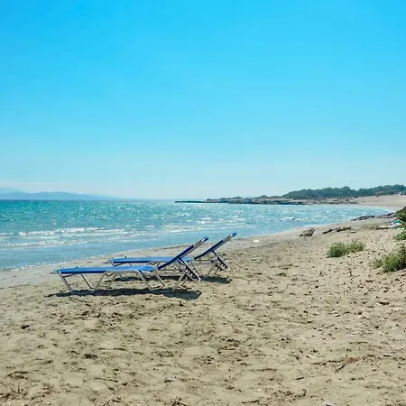 Theonis Μουτσούνα