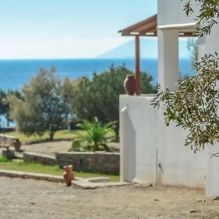 Theonis Villas Moutsoúna