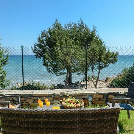 Theonis * Μουτσούνα