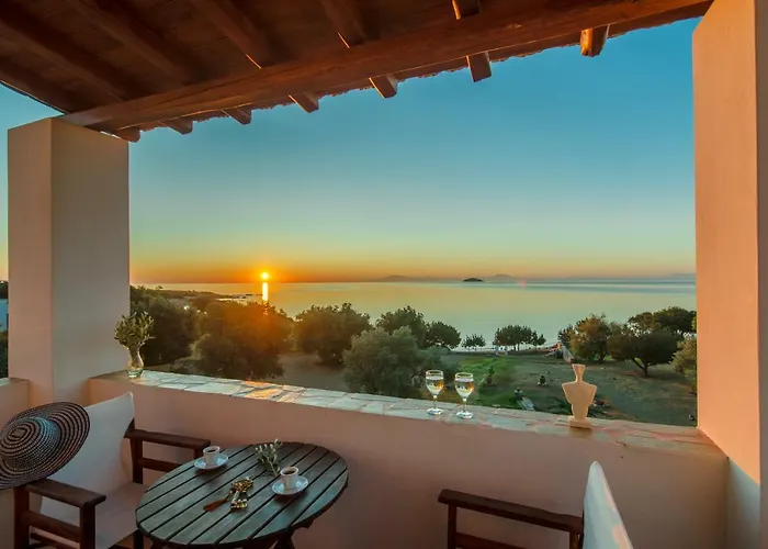 Theonis * Moutsoúna