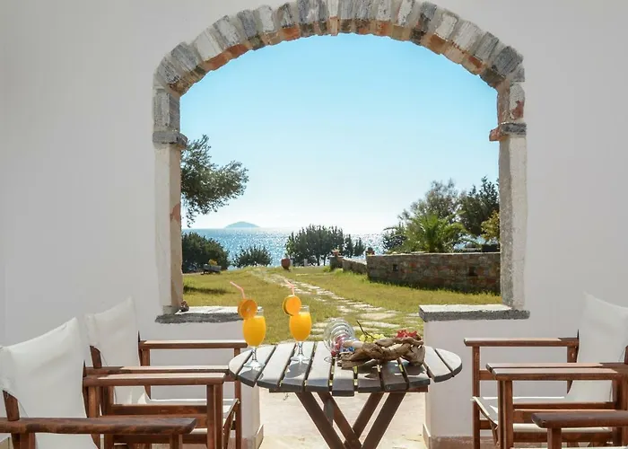 Theonis Villas Apartmán Moutsoúna