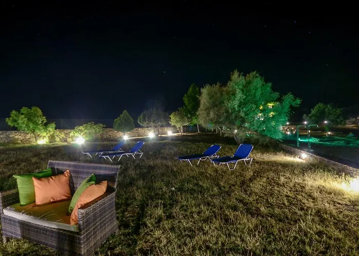 アパート Theonis *