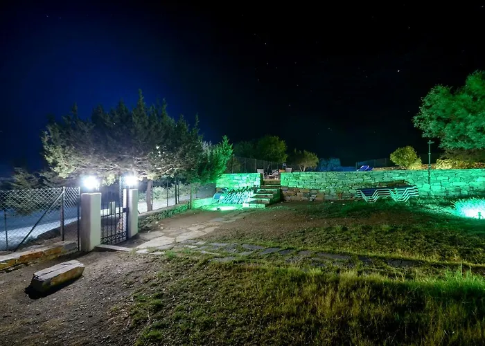 アパート Theonis *