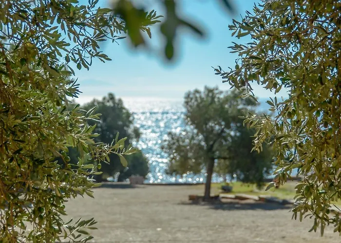 Theonis Villas Moutsoúna